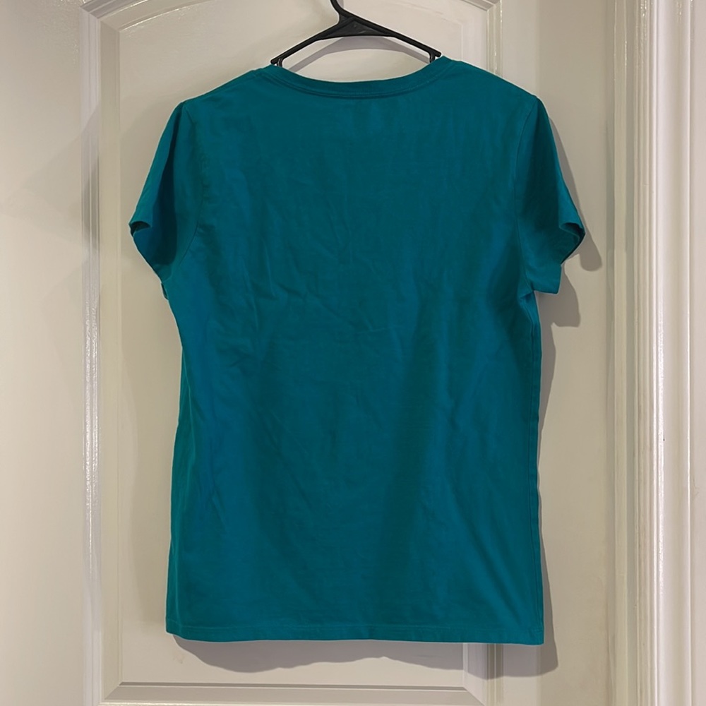The North Face -V Neck T- Shirt - Picture 2 of 4